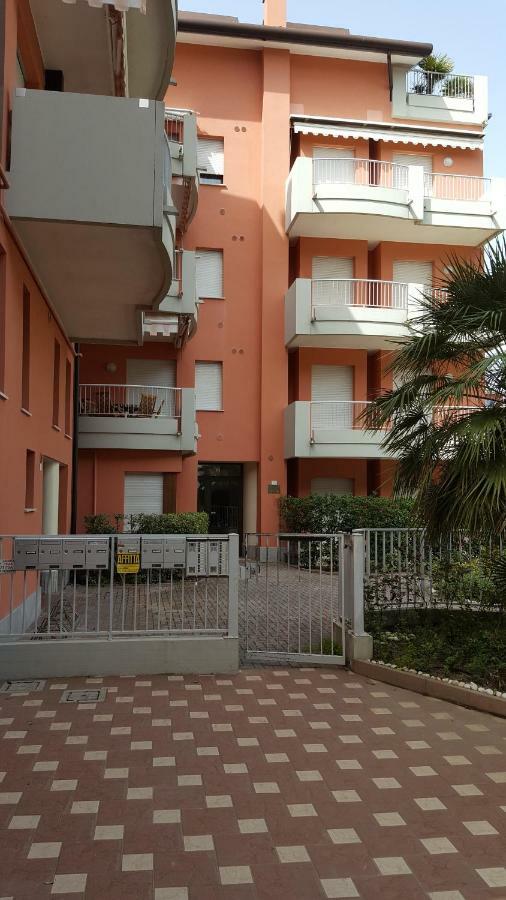 Residence Ipanema - Walterigato Apartments Solo Per Famiglie Τζεσόλο Λίντο Εξωτερικό φωτογραφία